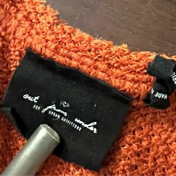 URBAN OUTFITTERS Out From Under Cinched Sweater Burnt Orange Rust Size Small - Picture 5 of 9